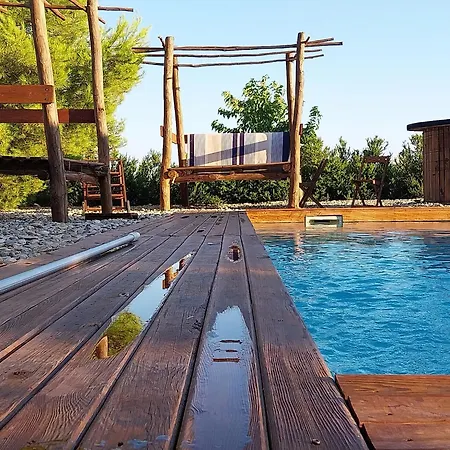 Domaine Mas Gaudy Charme Piscine & Clim Villa *